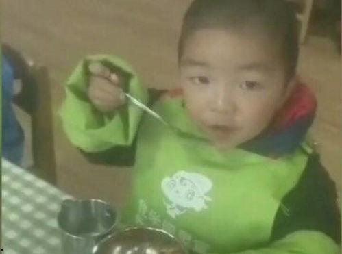 娱乐吃瓜酱被自己蠢哭